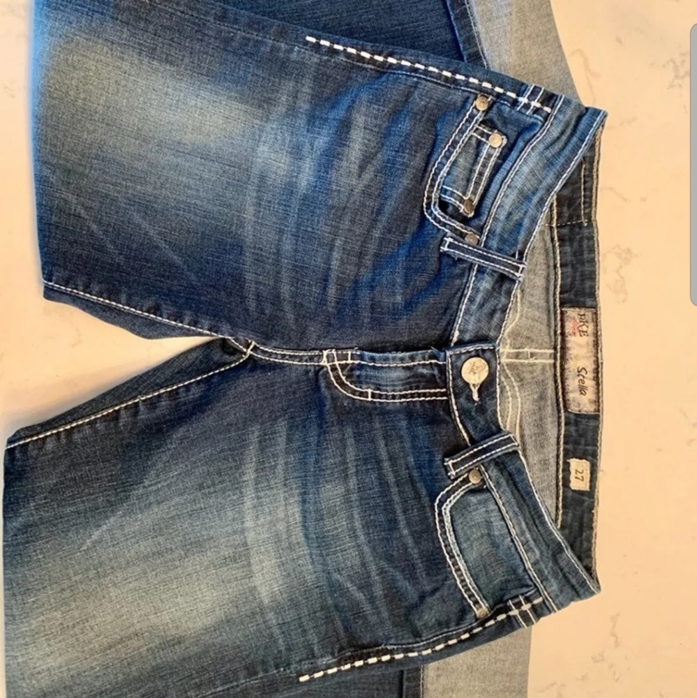 Buckle black cropped jeans